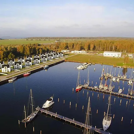 Ferienhaus Am Yachthafen In