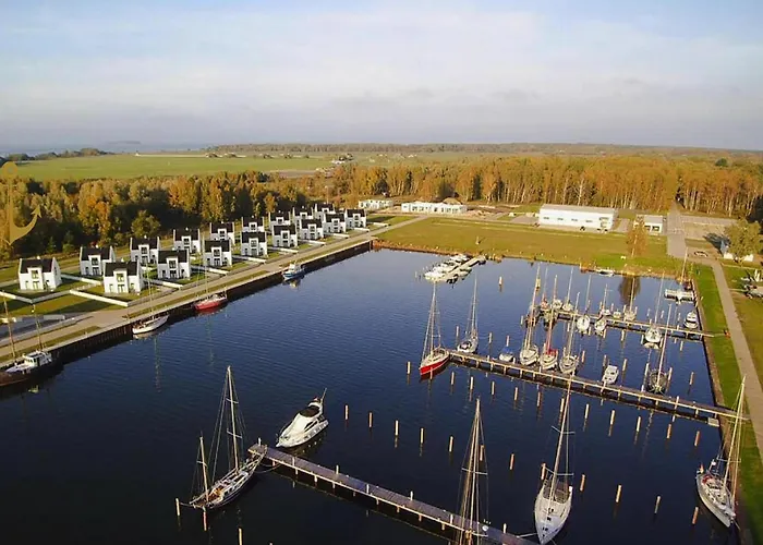 Vakantiehuis Am Yachthafen In